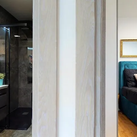 Sara With 2 Bedroom-