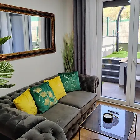 Sara With 2 Bedroom- *