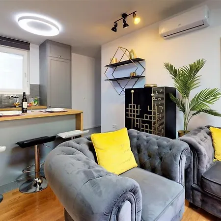 Sara With 2 Bedroom- 스플리트
